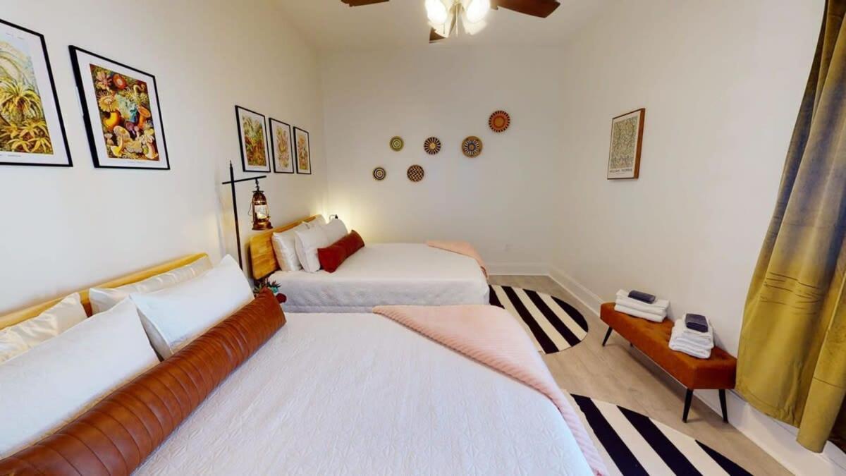 Sunny 5bed W Parking And Direct Streetcar Access Holiday home